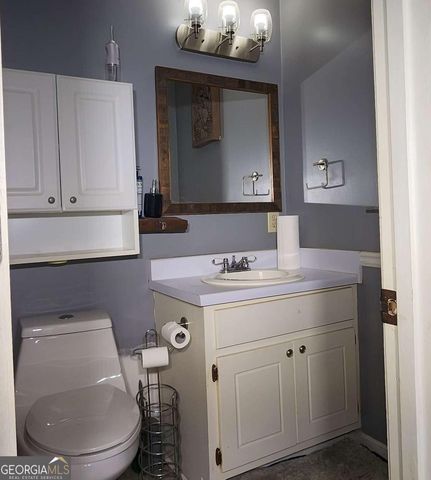 211 Brooks Lane, Winder, GA 30680