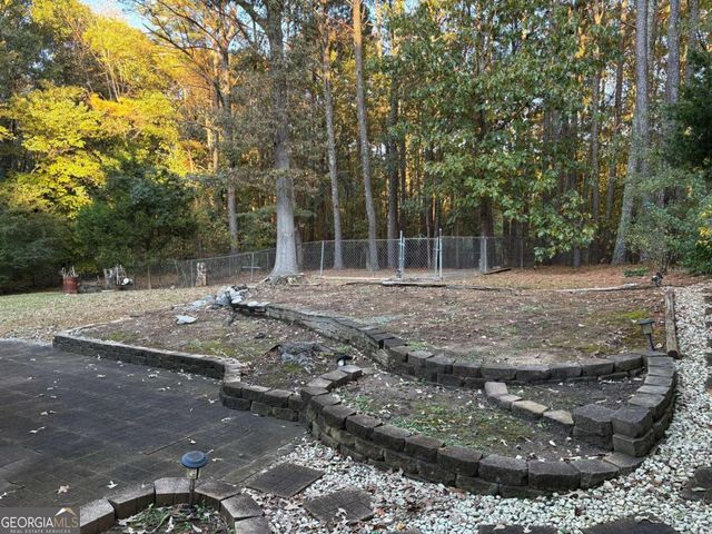 211 Brooks Lane, Winder, GA 30680