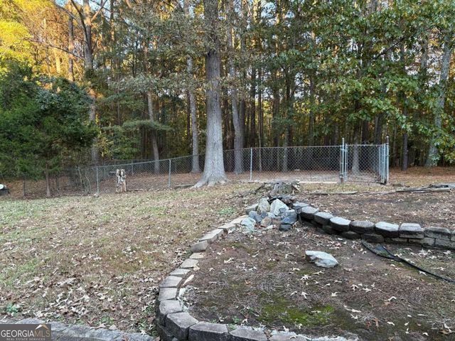 211 Brooks Lane, Winder, GA 30680