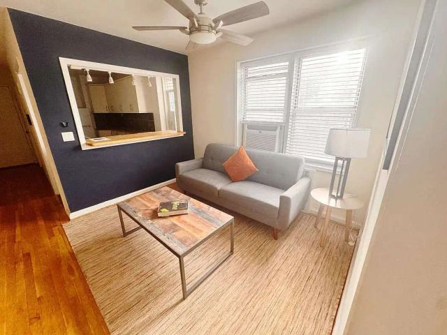 8115 35th Ave Apt 6G, New York City, NY 11372