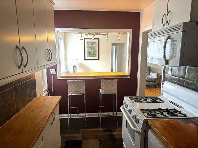 8115 35th Ave Apt 6G, New York City, NY 11372