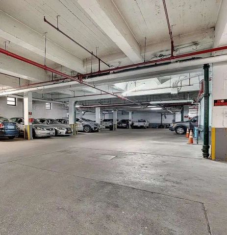 8115 35th Ave Apt 6G, New York City, NY 11372
