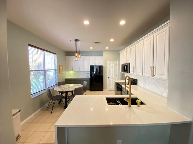 8763 COCO PLUM PLACE, Orlando, FL 32827