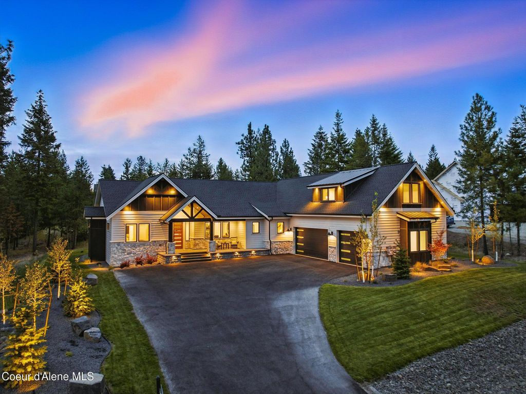3861 E WINRAY DRIVE, Hayden, ID 83835