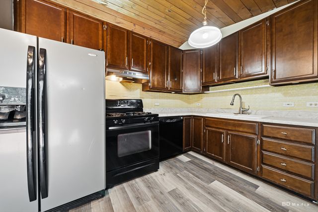 735 Bradley Avenue, Matteson, IL 60443