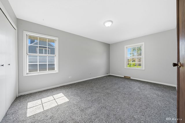 735 Bradley Avenue, Matteson, IL 60443