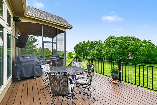 6626 NE 134th Terrace, Smithville, MO 64089