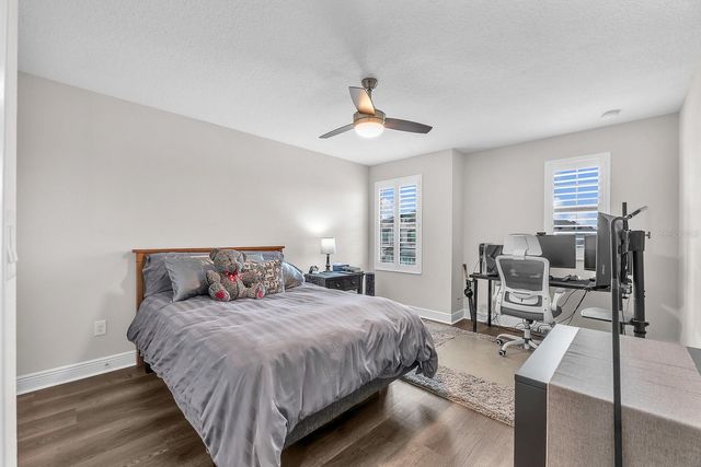 14615 RED CASTLE AVENUE, Lithia, FL 33547
