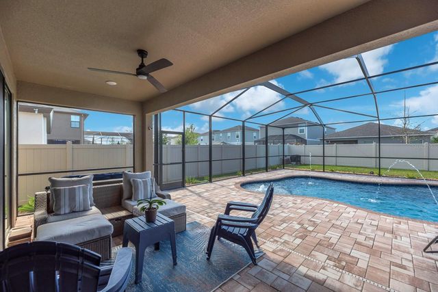 14615 RED CASTLE AVENUE, Lithia, FL 33547