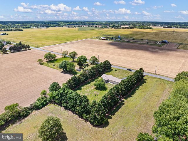 8089 WILKINS RD, Lincoln, DE 19960