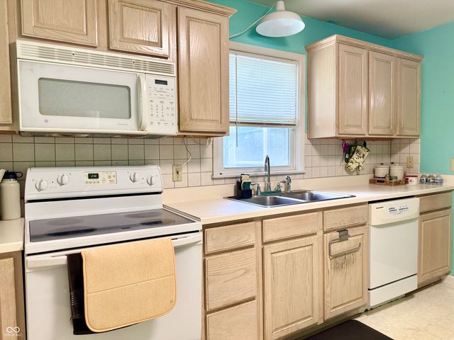 7011 Camden Street, Indianapolis, IN 46227