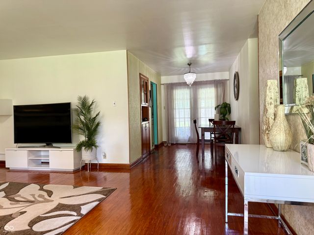 7011 Camden Street, Indianapolis, IN 46227