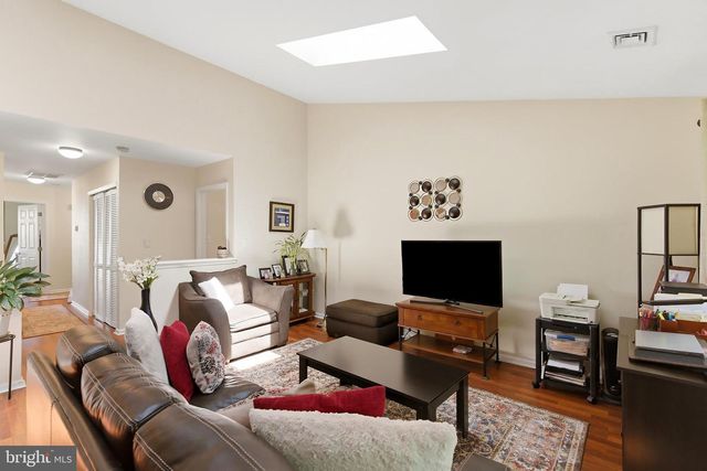 43 PEBBLE BEACH LN, Tuckerton, NJ 08087