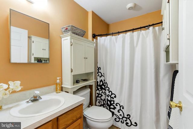 43 PEBBLE BEACH LN, Tuckerton, NJ 08087