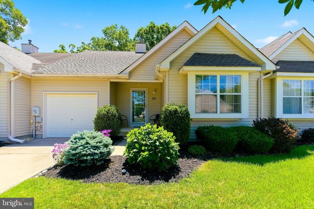 43 PEBBLE BEACH LN, Tuckerton, NJ 08087