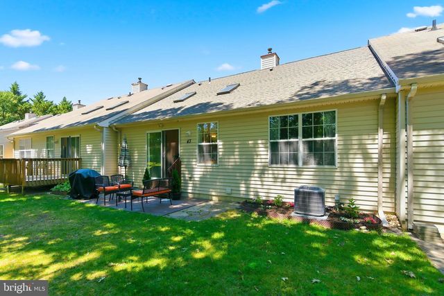 43 PEBBLE BEACH LN, Tuckerton, NJ 08087