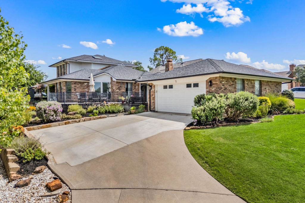 5 Avenue Twenty, Trophy Club, TX 76262