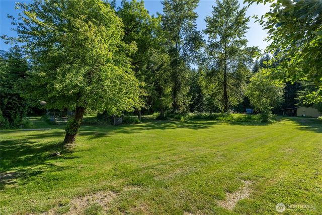 1502 S Toutle Road, Toutle, WA 98649