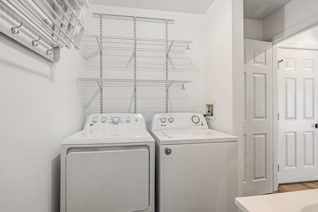 19 Violette Lane, Seabrook, NH 03874