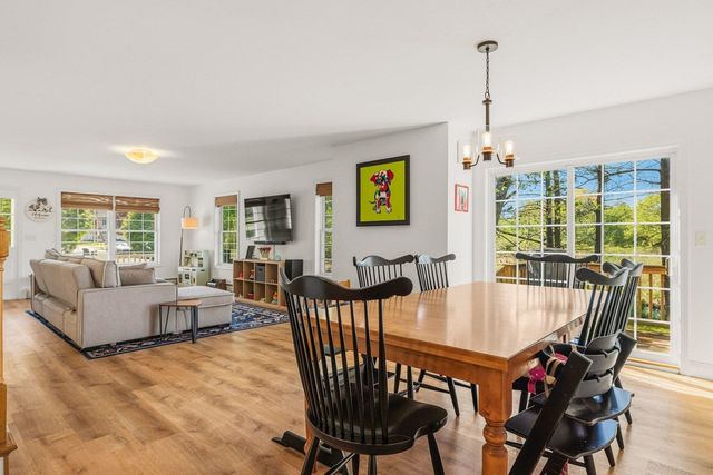 19 Violette Lane, Seabrook, NH 03874