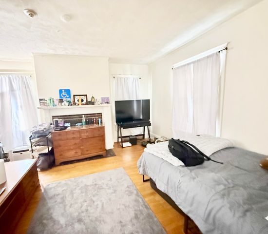 3 Helen Street, Plattsburgh, NY 12901