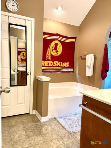 915 Neuberry Cliffe, Temple, TX 76502