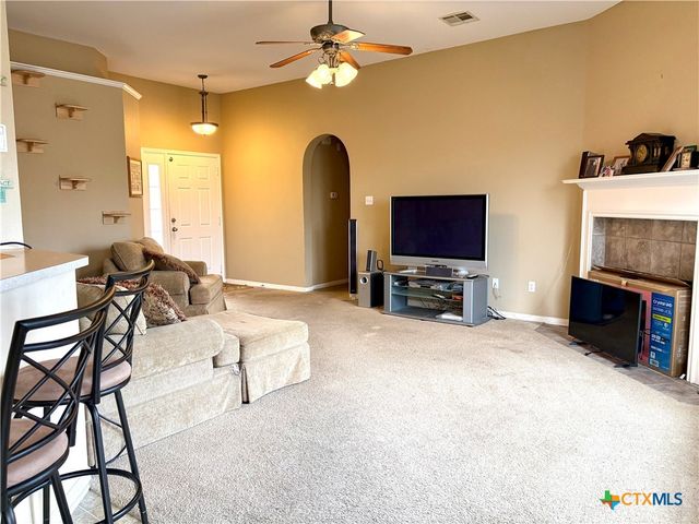 915 Neuberry Cliffe, Temple, TX 76502