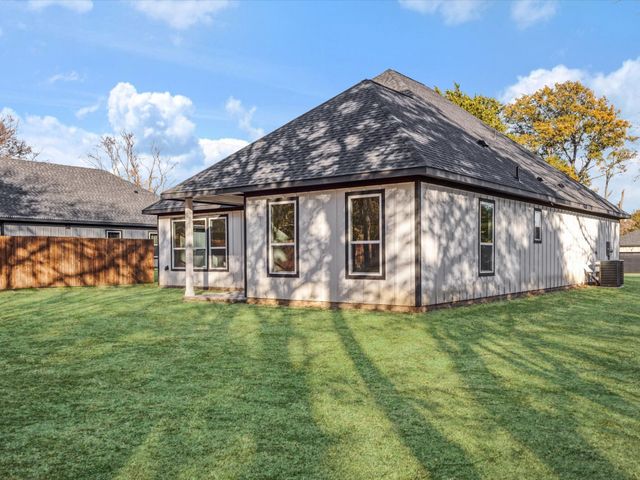 305 Kalura Way, Tool, TX 75189