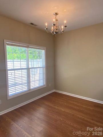 112 Sunridge Drive, Mooresville, NC 28117