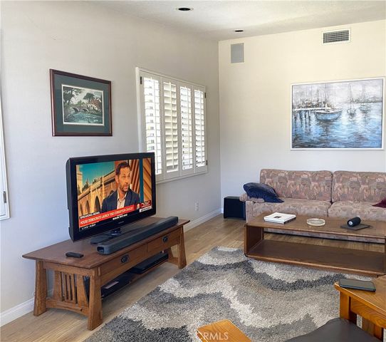 13641 Alderwood Ln., M3-35F, Seal Beach, CA 90740