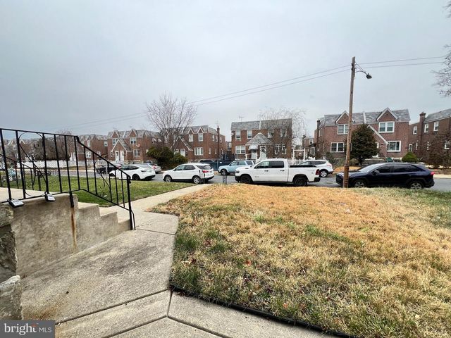 1834 BENSON ST, Philadelphia, PA 19152