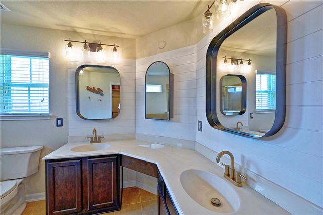 13099 Greenbriar, Willis, TX 77318