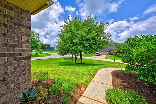 13099 Greenbriar, Willis, TX 77318