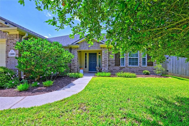 13099 Greenbriar, Willis, TX 77318