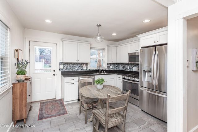 2903 Miles Rd, Louisville, KY 40220