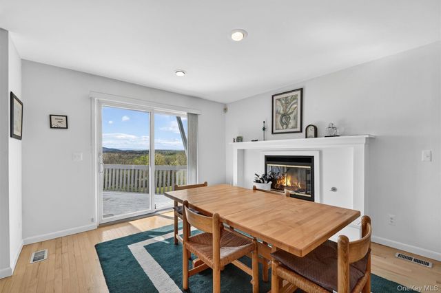 15 Deer Pond Drive, Warwick, NY 10990