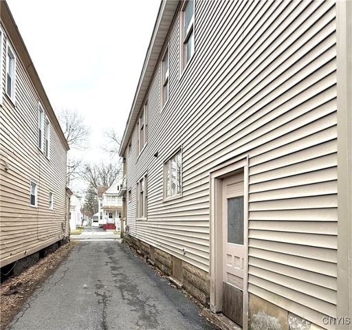 1656 Elm Street, Utica, NY 13501