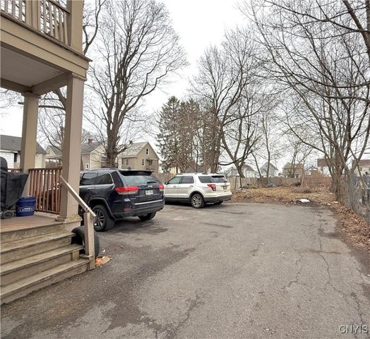 1656 Elm Street, Utica, NY 13501