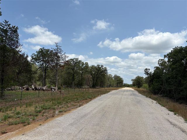 0000 Carter RD, Dale, TX 78616