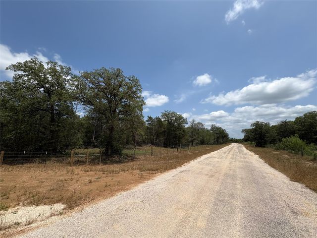 0000 Carter RD, Dale, TX 78616