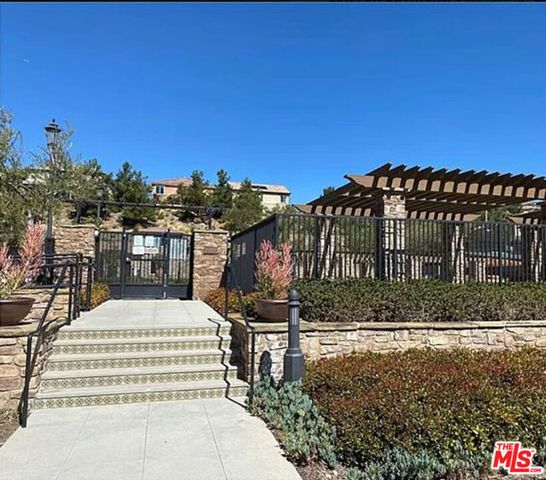 19320 Carranza Lane, Santa Clarita, CA 91350