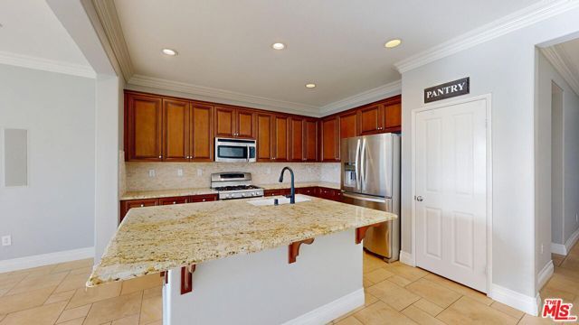 19320 Carranza Lane, Santa Clarita, CA 91350