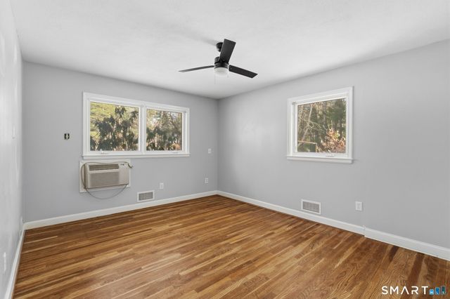 95 Moravia Road, Avon, CT 06001