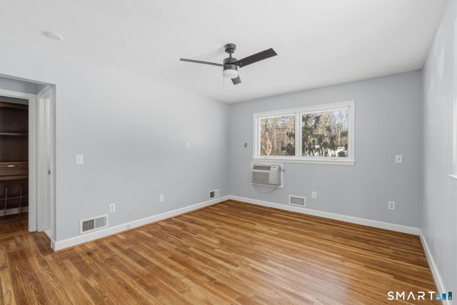 95 Moravia Road, Avon, CT 06001