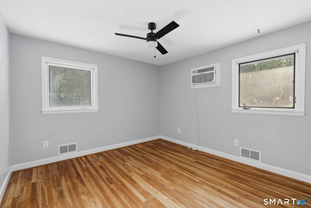 95 Moravia Road, Avon, CT 06001