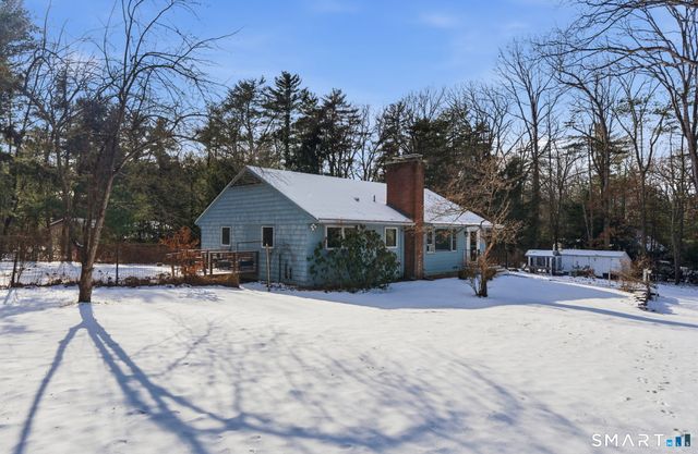 95 Moravia Road, Avon, CT 06001