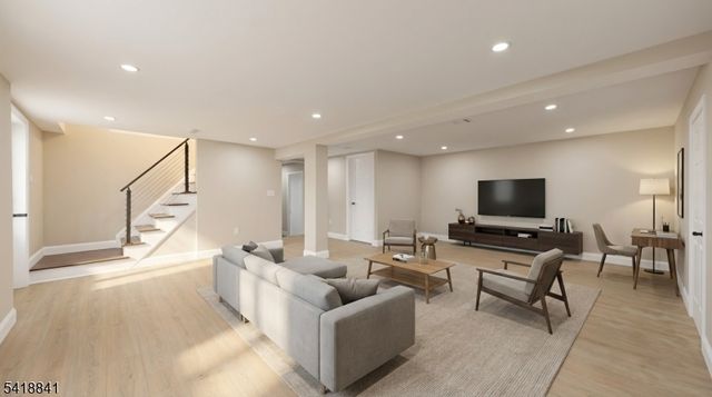 550 Ramapo Valley Rd, Oakland Boro, NJ 07436