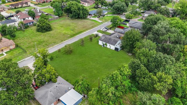 2827 Rigel Road, Houston, TX 77088