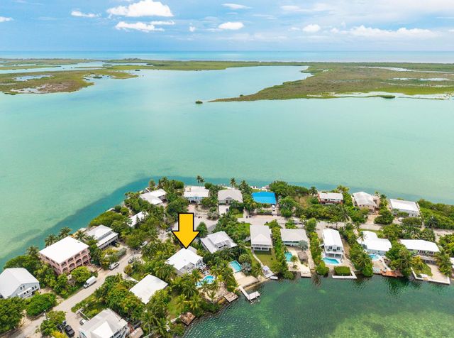 78 Bay Drive, Saddlebunch, FL 33040