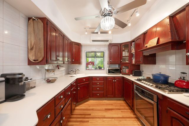 78 Bay Drive, Saddlebunch, FL 33040